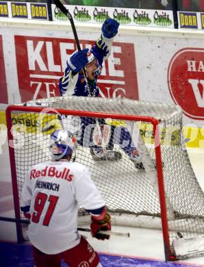 EBEL. Eishockey Bundesliga. EC VSV gegen EC Red Bull Salzburg.  Torjubel Mark Santorelli (VSV). Villach, am 8.3.2015.
Foto: Kuess 


---
pressefotos, pressefotografie, kuess, qs, qspictures, sport, bild, bilder, bilddatenbank