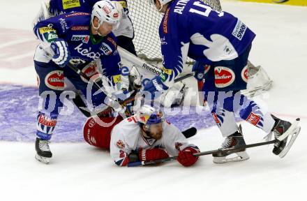 EBEL. Eishockey Bundesliga. EC VSV gegen EC Red Bull Salzburg. Gerhard Unterluggauer, (VSV), Mario Altmann,  (Salzburg). Villach, am 8.3.2015.
Foto: Kuess 


---
pressefotos, pressefotografie, kuess, qs, qspictures, sport, bild, bilder, bilddatenbank