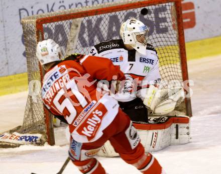 EBEL. Eishockey Bundesliga. KAC gegen Orli Znojmo.  Oliver Setzinger, (KAC), Patrick Nechtaval   (Orli Znojmo). Klagenfurt, am 13.3.2015.
Foto: Kuess 

---
pressefotos, pressefotografie, kuess, qs, qspictures, sport, bild, bilder, bilddatenbank