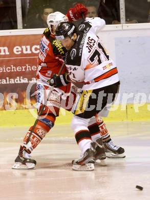 EBEL. Eishockey Bundesliga. KAC gegen Orli Znojmo. Jamie Lundmark, (KAC), Maris Jass  (Orli Znojmo). Klagenfurt, am 13.3.2015.
Foto: Kuess 

---
pressefotos, pressefotografie, kuess, qs, qspictures, sport, bild, bilder, bilddatenbank