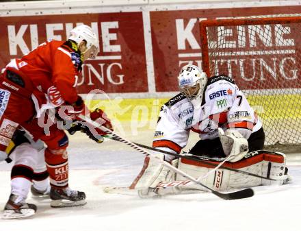 EBEL. Eishockey Bundesliga. KAC gegen Orli Znojmo. Kim Stroemberg,  (KAC), Patrik Nechtaval (Orli Znojmo). Klagenfurt, am 13.3.2015.
Foto: Kuess 

---
pressefotos, pressefotografie, kuess, qs, qspictures, sport, bild, bilder, bilddatenbank