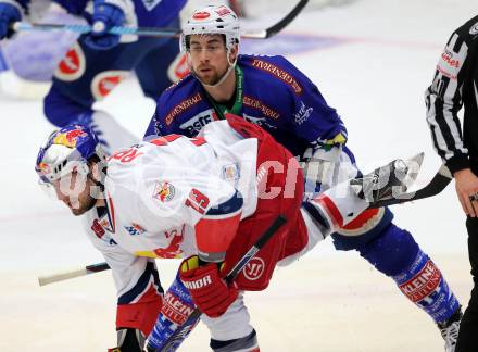 EBEL. Eishockey Bundesliga. EC VSV gegen EC Red Bull Salzburg. Eric Hunter,  (VSV), Kyle Beach (Salzburg). Villach, am 13.3.2015.
Foto: Kuess 


---
pressefotos, pressefotografie, kuess, qs, qspictures, sport, bild, bilder, bilddatenbank