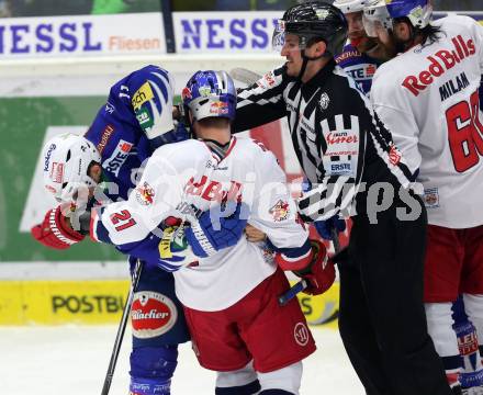 EBEL. Eishockey Bundesliga. EC VSV gegen EC Red Bull Salzburg. Mark Santorelli, (VSV), Brett Sterling  (Salzburg). Villach, am 13.3.2015.
Foto: Kuess 


---
pressefotos, pressefotografie, kuess, qs, qspictures, sport, bild, bilder, bilddatenbank