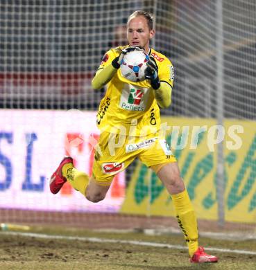 Fussball Bundesliga. RZ Pellets WAC gegen SC Wiener Neustadt. Alexander Kofler  (WAC). Wolfsberg, am 14.3.2015.
Foto: Kuess

---
pressefotos, pressefotografie, kuess, qs, qspictures, sport, bild, bilder, bilddatenbank