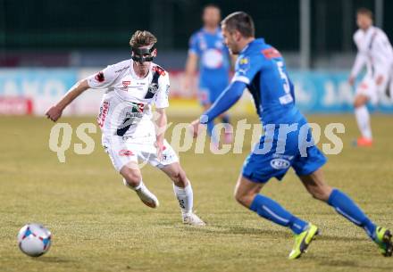 Fussball Bundesliga. RZ Pellets WAC gegen SC Wiener Neustadt. Tadej Trdina (WAC), Mark Prettenthaler (Wiener Neustadt). Wolfsberg, am 14.3.2015.
Foto: Kuess

---
pressefotos, pressefotografie, kuess, qs, qspictures, sport, bild, bilder, bilddatenbank