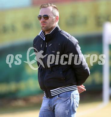 Fussball Regionalliga. SAK gegen RZ Pellets WAC Amateure. Trainer Goran Jolic (SAK). Klagenfurt, am 14.3.2015.
Foto: Kuess
---
pressefotos, pressefotografie, kuess, qs, qspictures, sport, bild, bilder, bilddatenbank