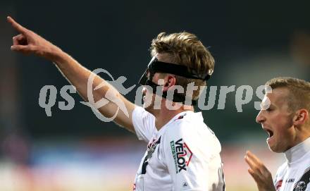 Fussball Bundesliga. RZ Pellets WAC gegen SC Wiener Neustadt. Torjubel Tadej Trdina (WAC). Wolfsberg, am 14.3.2015.
Foto: Kuess

---
pressefotos, pressefotografie, kuess, qs, qspictures, sport, bild, bilder, bilddatenbank