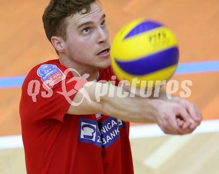 Volleyball. Middle European League. MEVZA. SK Posojilnica Aich/Dob gegen Hypo Tirol VT. Jani Kovacic (Aich/Dob). Bleiburg, 15.3.2015
Foto: Kuess

---
pressefotos, pressefotografie, kuess, qs, qspictures, sport, bild, bilder, bilddatenbank