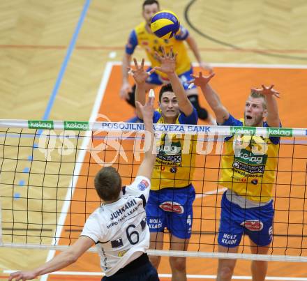 Volleyball. Middle European League. MEVZA. SK Posojilnica Aich/Dob gegen Hypo Tirol VT. Filip Palgut, Peter Wohlfahrtstaetter, (Aich/Dob), Martti Juhkami  (Tirol). Bleiburg, 15.3.2015
Foto: Kuess

---
pressefotos, pressefotografie, kuess, qs, qspictures, sport, bild, bilder, bilddatenbank