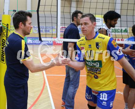 Volleyball. Middle European League. MEVZA. SK Posojilnica Aich/Dob gegen Hypo Tirol VT. Trainer Luka Slabe, Nejc Pusnik (Aich/Dob). Bleiburg, 15.3.2015
Foto: Kuess

---
pressefotos, pressefotografie, kuess, qs, qspictures, sport, bild, bilder, bilddatenbank