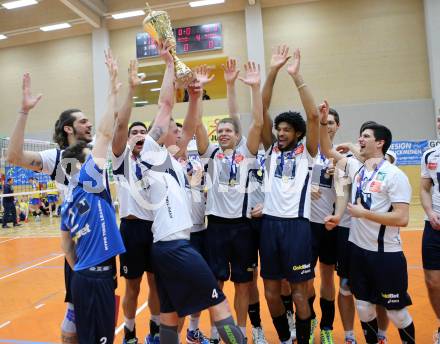 Volleyball. Middle European League. MEVZA. SK Posojilnica Aich/Dob gegen Hypo Tirol VT. Jubel Tirol. Bleiburg, 15.3.2015
Foto: Kuess

---
pressefotos, pressefotografie, kuess, qs, qspictures, sport, bild, bilder, bilddatenbank