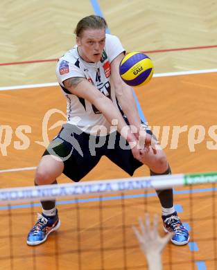 Volleyball. Middle European League. MEVZA. SK Posojilnica Aich/Dob gegen Hypo Tirol VT. Janis Peda (Tirol). Bleiburg, 15.3.2015
Foto: Kuess

---
pressefotos, pressefotografie, kuess, qs, qspictures, sport, bild, bilder, bilddatenbank