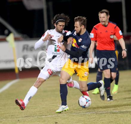 Fussball Bundesliga. RZ Pellets WAC gegen FC Red Bull Salzburg. Jacobo Ynclan, (WAC), Andreas Ulmer (Salzburg). Wolfsberg, am 21.3.2015.
Foto: Kuess

---
pressefotos, pressefotografie, kuess, qs, qspictures, sport, bild, bilder, bilddatenbank