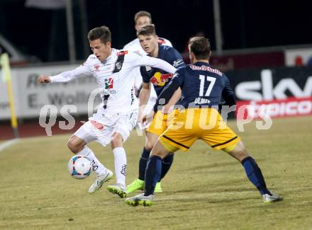 Fussball Bundesliga. RZ Pellets WAC gegen FC Red Bull Salzburg. Rene Seebacher,  (WAC), Andreas Ulmer (Salzburg). Wolfsberg, am 21.3.2015.
Foto: Kuess

---
pressefotos, pressefotografie, kuess, qs, qspictures, sport, bild, bilder, bilddatenbank