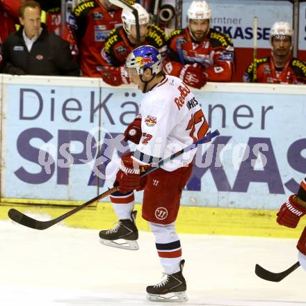 EBEL. Eishockey Bundesliga. KAC gegen EC Red Bull Salzburg. Torjubel John Hughes  (Salzburg). Klagenfurt, am 24.3.2015.
Foto: Kuess 

---
pressefotos, pressefotografie, kuess, qs, qspictures, sport, bild, bilder, bilddatenbank