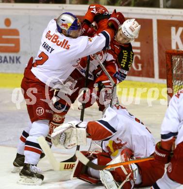 EBEL. Eishockey Bundesliga. KAC gegen EC Red Bull Salzburg. Kim Stroemberg, (KAC),  Brian Fahey, Luka Gracnar  (Salzburg). Klagenfurt, am 24.3.2015.
Foto: Kuess 

---
pressefotos, pressefotografie, kuess, qs, qspictures, sport, bild, bilder, bilddatenbank