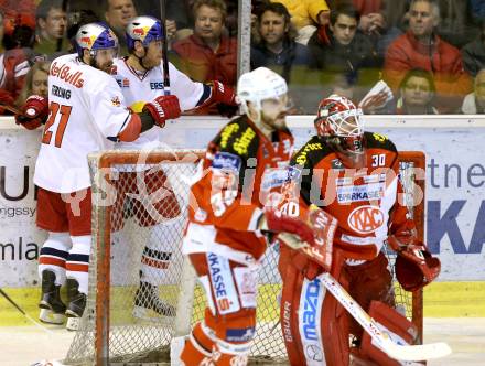 EBEL. Eishockey Bundesliga. KAC gegen EC Red Bull Salzburg. Torjubel Brett Sterling, John Hughes  (Salzburg). Klagenfurt, am 24.3.2015.
Foto: Kuess 

---
pressefotos, pressefotografie, kuess, qs, qspictures, sport, bild, bilder, bilddatenbank