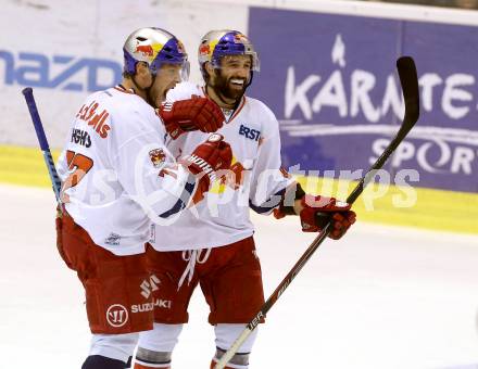 EBEL. Eishockey Bundesliga. KAC gegen EC Red Bull Salzburg.  Torjubel John Hughes, Dominique Heinrich  (Salzburg). Klagenfurt, am 24.3.2015.
Foto: Kuess 

---
pressefotos, pressefotografie, kuess, qs, qspictures, sport, bild, bilder, bilddatenbank