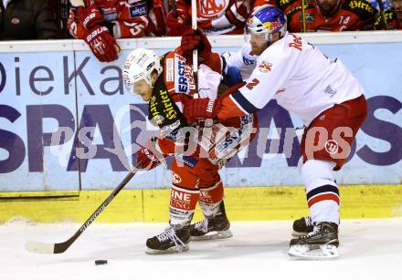 EBEL. Eishockey Bundesliga. KAC gegen EC Red Bull Salzburg.  Manuel Geier,  (KAC), Brian Fahey (Salzburg). Klagenfurt, am 24.3.2015.
Foto: Kuess 

---
pressefotos, pressefotografie, kuess, qs, qspictures, sport, bild, bilder, bilddatenbank