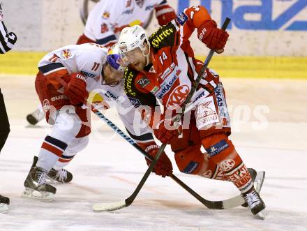 EBEL. Eishockey Bundesliga. KAC gegen EC Red Bull Salzburg. Jamie Lundmark,  (KAC), Ben Walter (Salzburg). Klagenfurt, am 24.3.2015.
Foto: Kuess 

---
pressefotos, pressefotografie, kuess, qs, qspictures, sport, bild, bilder, bilddatenbank