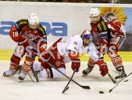 EBEL. Eishockey Bundesliga. KAC gegen EC Red Bull Salzburg. Thomas Koch, Johannes reichel, (KAC), Daniel Welser  (Salzburg). Klagenfurt, am 24.3.2015.
Foto: Kuess 

---
pressefotos, pressefotografie, kuess, qs, qspictures, sport, bild, bilder, bilddatenbank