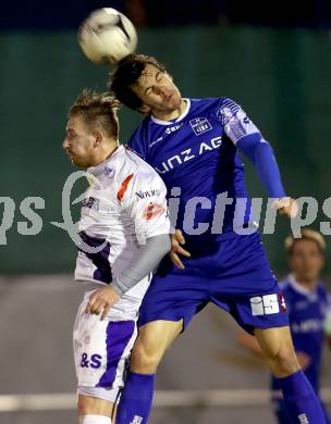 Fussball Regionalliga. SAK gegen BW Linz. Darijo Biscan, (SAK), Lukas Gabriel  (Linz). Welzenegg, am 27.3.2015.
Foto: Kuess
---
pressefotos, pressefotografie, kuess, qs, qspictures, sport, bild, bilder, bilddatenbank