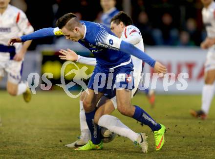 Fussball Regionalliga. SAK gegen BW Linz. Philipp Diex, (SAK), Kevin Vaschauner  (Linz). Welzenegg, am 27.3.2015.
Foto: Kuess
---
pressefotos, pressefotografie, kuess, qs, qspictures, sport, bild, bilder, bilddatenbank