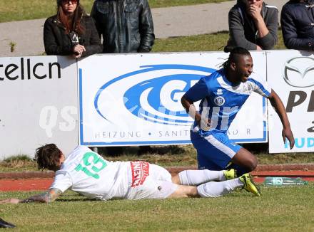 Fussball Kaerntner Liga. Voelkermarkt gegen Annabichler SV.  Christopher Sauerschnig,  (Voelkermarkt),Makanda Christian Mpaka (ASV). Voelkermarkt , am 28.3.2015.
Foto: Kuess
---
pressefotos, pressefotografie, kuess, qs, qspictures, sport, bild, bilder, bilddatenbank