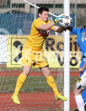 Fussball Kaerntner Liga. Voelkermarkt gegen Annabichler SV.  Mario Mairitsch (Voelkermarkt). Voelkermarkt , am 28.3.2015.
Foto: Kuess
---
pressefotos, pressefotografie, kuess, qs, qspictures, sport, bild, bilder, bilddatenbank