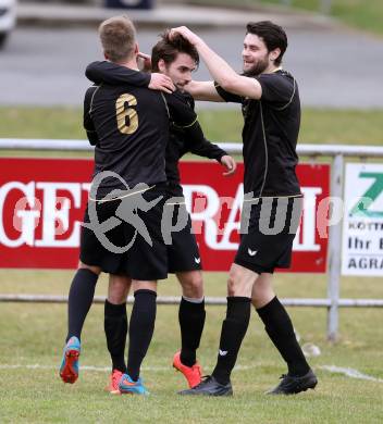 Fussball Kaerntner Liga. Koettmannsdorf gegen Lendorf. Torjubel Jakob Orgonyi, Michael Jakopitsch, Stephan Buergler (Koettmannsdorf). Koettmannsdorf, am 29.3.2015.
Foto: Kuess
---
pressefotos, pressefotografie, kuess, qs, qspictures, sport, bild, bilder, bilddatenbank