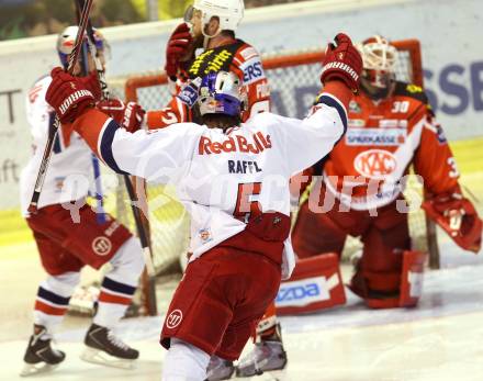 EBEL. Eishockey Bundesliga. KAC gegen EC Red Bull Salzburg. Torjubel Thomas Raffl  (Salzburg). Klagenfurt, am 29.3.2015.
Foto: Kuess 

---
pressefotos, pressefotografie, kuess, qs, qspictures, sport, bild, bilder, bilddatenbank