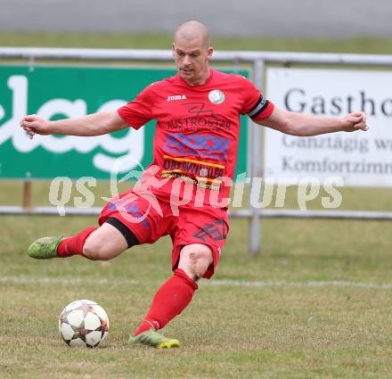 Fussball Kaerntner Liga. Koettmannsdorf gegen Lendorf. Christian Huber  (Lendorf). Koettmannsdorf, am 29.3.2015.
Foto: Kuess
---
pressefotos, pressefotografie, kuess, qs, qspictures, sport, bild, bilder, bilddatenbank