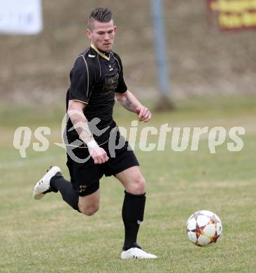 Fussball Kaerntner Liga. Koettmannsdorf gegen Lendorf. Guenther Hubmann (Koettmannsdorf). Koettmannsdorf, am 29.3.2015.
Foto: Kuess
---
pressefotos, pressefotografie, kuess, qs, qspictures, sport, bild, bilder, bilddatenbank