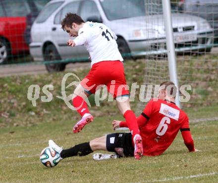 Fussball. Kaerntner Liga. Maria Saal gegen FC Alpe Adria. Kevin Puschl Schliefnig (Maria Saal), Milan Dajic (Alpe Adria). Maria Saal, 4.4.2015.
Foto: Kuess
---
pressefotos, pressefotografie, kuess, qs, qspictures, sport, bild, bilder, bilddatenbank