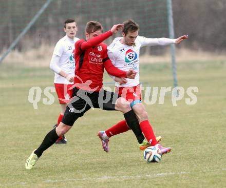 Fussball. Kaerntner Liga. Maria Saal gegen FC Alpe Adria. Sebastian Schmid (Maria Saal), Milan Dajic (Alpe Adria). Maria Saal, 4.4.2015.
Foto: Kuess
---
pressefotos, pressefotografie, kuess, qs, qspictures, sport, bild, bilder, bilddatenbank