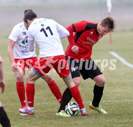 Fussball. Kaerntner Liga. Maria Saal gegen FC Alpe Adria. Sebastian Schmid (Maria Saal), Milan Dajic (Alpe Adria). Maria Saal, 4.4.2015.
Foto: Kuess
---
pressefotos, pressefotografie, kuess, qs, qspictures, sport, bild, bilder, bilddatenbank