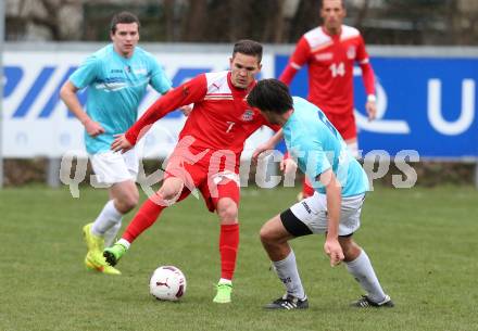 Fussball Unterliga Ost. KAC 1909 gegen St. Margarethen/Lavantal.  Toni Krijan,  (KAC), Christoph Noessler (St. Margarethen). Klagenfurt, am 4.4.2015.
Foto: Kuess
---
pressefotos, pressefotografie, kuess, qs, qspictures, sport, bild, bilder, bilddatenbank