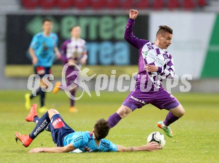 Fussball Regionalliga. SK Austria Klagenfurt gegen Gurten. Vedran Vinko,  (Klagenfurt), Simon Schnaitter (Gurten). Klagenfurt,  4.4.2015.
Foto: Kuess
---
pressefotos, pressefotografie, kuess, qs, qspictures, sport, bild, bilder, bilddatenbank