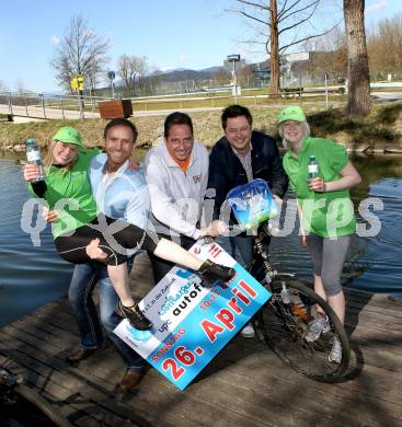 Woerthersee autofrei. Hannes Seiner (Voeslauer), Andreas Osinger (Ebner Reisen), Klaus Steinlechner (Hirter Bier). Klagenfurt, 3.4.2015.
Foto: Kuess
---
pressefotos, pressefotografie, kuess, qs, qspictures, sport, bild, bilder, bilddatenbank