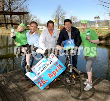 Woerthersee autofrei. Hannes Seiner (Voeslauer), Andreas Osinger (Ebner Reisen), Klaus Steinlechner (Hirter Bier). Klagenfurt, 3.4.2015.
Foto: Kuess
---
pressefotos, pressefotografie, kuess, qs, qspictures, sport, bild, bilder, bilddatenbank