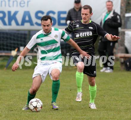 Fussball 1. KLasse Obere Play off. Donau gegen ASK Klagenfurt. Alexander Percher,  (Donau), Daniel Moser (ASK). Klagenfurt, am 4.4.2015.
Foto: Kuess
---
pressefotos, pressefotografie, kuess, qs, qspictures, sport, bild, bilder, bilddatenbank