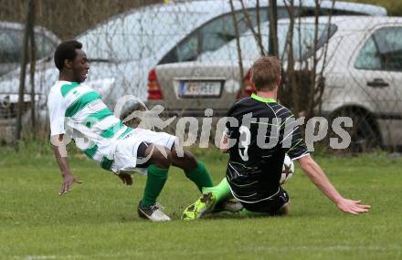 Fussball 1. KLasse Obere Play off. Donau gegen ASK Klagenfurt. Lamin Bojang,  (Donau), Alexander Trampitsch (ASK). Klagenfurt, am 4.4.2015.
Foto: Kuess
---
pressefotos, pressefotografie, kuess, qs, qspictures, sport, bild, bilder, bilddatenbank