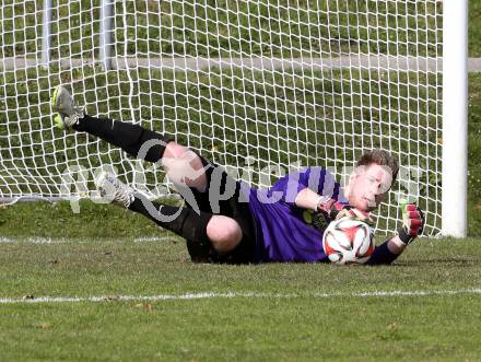 Fussball Unterliga Ost. Ludmannsdorf gegen SG Magdalensberg/Eberndorfer AC. Juergen Zedlacher  (Ludmannsdorf). Ludmannsdorf, am 5.4.2015.
Foto: Kuess
---
pressefotos, pressefotografie, kuess, qs, qspictures, sport, bild, bilder, bilddatenbank