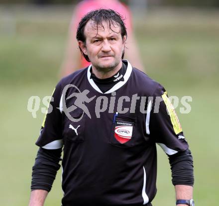 Fussball Unterliga Ost. Ludmannsdorf gegen SG Magdalensberg/Eberndorfer AC. Schiedsrichter Emsudin Skalic. Ludmannsdorf, am 5.4.2015.
Foto: Kuess
---
pressefotos, pressefotografie, kuess, qs, qspictures, sport, bild, bilder, bilddatenbank