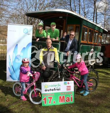 Woerthersee autofrei. Johann Mutzl (OEAMTC), Wolfgang Gratzer (Generali). Klagenfurt, 3.4.2015.
Foto: Kuess
---
pressefotos, pressefotografie, kuess, qs, qspictures, sport, bild, bilder, bilddatenbank