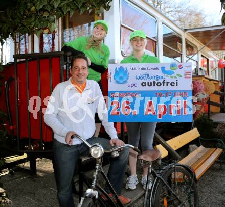 Woerthersee autofrei. Andreas Osinger (Ebner Reisen). Klagenfurt, 3.4.2015.
Foto: Kuess
---
pressefotos, pressefotografie, kuess, qs, qspictures, sport, bild, bilder, bilddatenbank