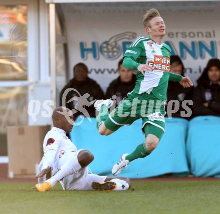 Fussball OEFB Cup. RZ Pellets WAC gegen SK Rapid Wien. De Oliveira Silvio Carlos, (WAC), Florian Kainz  (Rapid). Wolfsberg, am 7.4.2015.
Foto: Kuess

---
pressefotos, pressefotografie, kuess, qs, qspictures, sport, bild, bilder, bilddatenbank