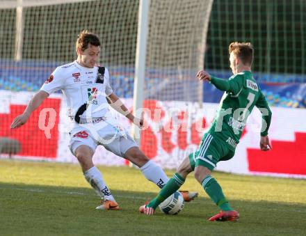 Fussball OEFB Cup. RZ Pellets WAC gegen SK Rapid Wien. Dario Baldauf,  (WAC), Philipp Schobesberger (Rapid). Wolfsberg, am 7.4.2015.
Foto: Kuess

---
pressefotos, pressefotografie, kuess, qs, qspictures, sport, bild, bilder, bilddatenbank