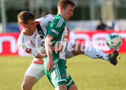 Fussball OEFB Cup. RZ Pellets WAC gegen SK Rapid Wien. Daniel Drescher,  (WAC), Robert Beric (Rapid). Wolfsberg, am 7.4.2015.
Foto: Kuess

---
pressefotos, pressefotografie, kuess, qs, qspictures, sport, bild, bilder, bilddatenbank