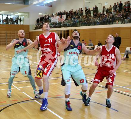 Basketball 2. Bundesliga. Halbfinal-Playoffs. Raides Villach gegen Dragons St. Poelten. Nino Gross, Andreas Napokoj (Villach), Eric Schranz, Andreas Bauch (St. Poelten). Villach, am 6.4.2015.
Foto: Kuess
---
pressefotos, pressefotografie, kuess, qs, qspictures, sport, bild, bilder, bilddatenbank